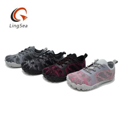 China EVA five fingers lace up barefoot summer rubber unique sport shoes and breathable trainers rise sneakers for sale