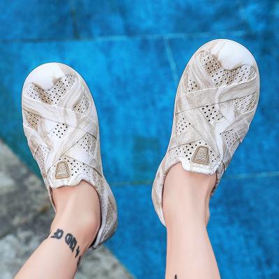 China Deodorization Best Selling Beach Summer Anti-slippery Shoes Clog Mens Slippers Sandals for sale