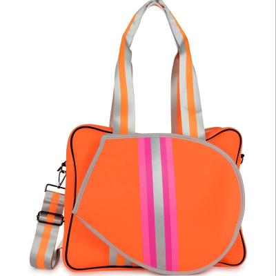 China Fashion Factory Delivery Neoprene Tennis Bag With Zipper Closure And Pocket Designer Handbags Sports Bag Gym Bag OEM for sale