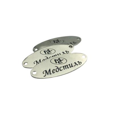 China Fashionable 2 Hole Bag Custom Metal Name Tag for sale