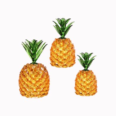 China China wholesale glass pineapple custom crystal crafts for home decoration for sale