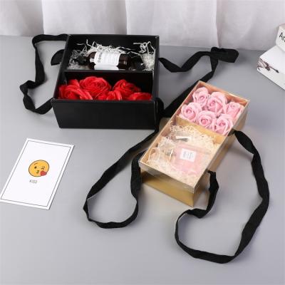 China Recycled Materials Valentine Romantic Flower Bouquet Paper Florist Packing Portable Gift Flower Box for sale