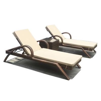 China Contemporary Hot Selling Rattan Patio Rattan Sun Sofa Leisure Pool Folding Bed Sun Furniture Modern Outdoor Beach Wicker Sofa Chair for sale