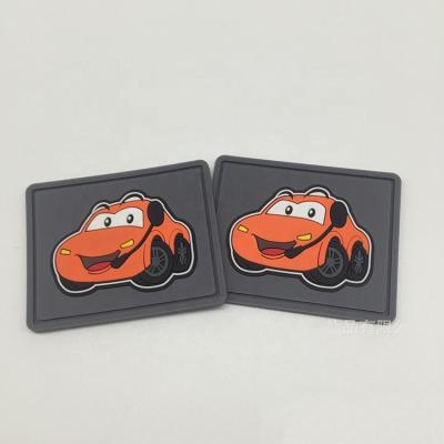 China PVC Customized Viable Logo Tag Clothing Silicone Label Rubber Logo Tag For Garment for sale