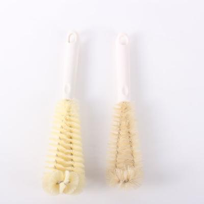 China Sustainable New Design L Shaped Natural Animal Bristle Cup Brush Kitchen Cleaning Tools for sale