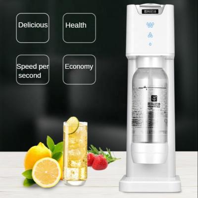 China Portable Mini Carbonated Soft Drink Machine Easy Operation Bubble Water Soda Machine for sale