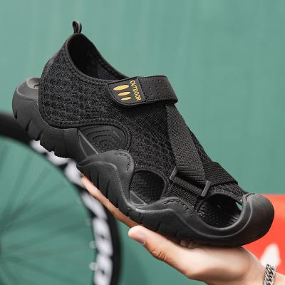 China Manufacturer Direct Supply Summer Breathable Men Beach Sandals With 360 Degree Bend Deformation Sports Shoes for sale