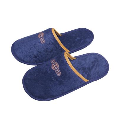 China Close/Open Toe Hotel Slipper Disposable Hotel Slipper Custom Washable in Terry Towel White Guest Slippers for sale