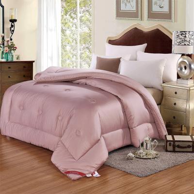 China Hot Privileged Wholesale Comforter Polyester Cotton Home Comforter Bedding Comforter for sale