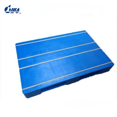 China Heavy Duty Hygienic Metal Reinforcement Single Faced Flat Surface Plastic Pallet for sale