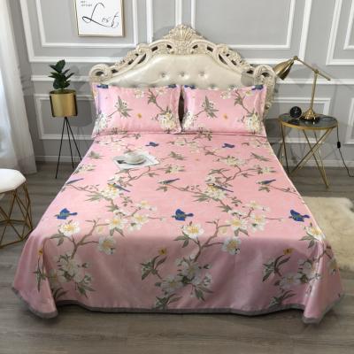 China Factory direct sales summer ice silk carpet anti-static machine washable bedding for sale