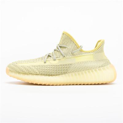 China Fashion Trend Original Yeezy 350 V2 High Quality Zapatillas Hombre Sneakers Walking Style Shoes Sports Men's And Womens Casual Yezzy 350 Shoes for sale