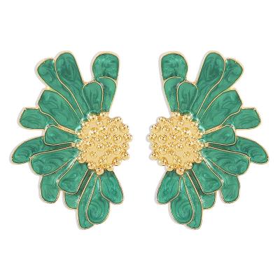 China Dropshipping In Advance New Alloy Vintage Stud Earrings Female Grain Flower Earrings Cute Floral Stud Earrings For A84 Cheapest for sale