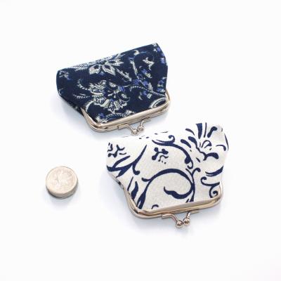 China Durable Wholesale Canvas Blue And White Coin Purse Porcelain Coin Purse Wallets Small for sale