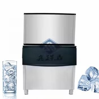China IJsknobelmachine voor voedselwinkel 22*22*22mm Grootte van ijs en automatische functie Te koop