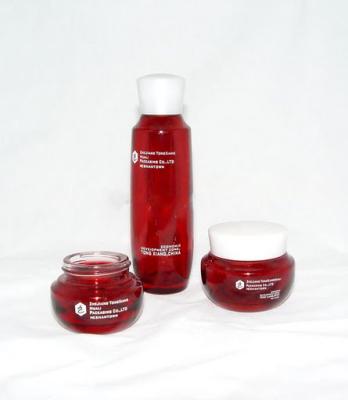 China Emulsão de vidro cosmético vermelho personalizado, frasco e frascos 130ML 100ML 50ML 30ML à venda