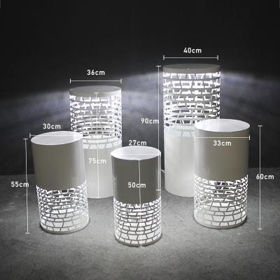 China White Round Custom Coffee Metal Pedestals Wedding Party Display Stand Decorations / Acrylic Cylinder For Wedding Party Anniversary for sale