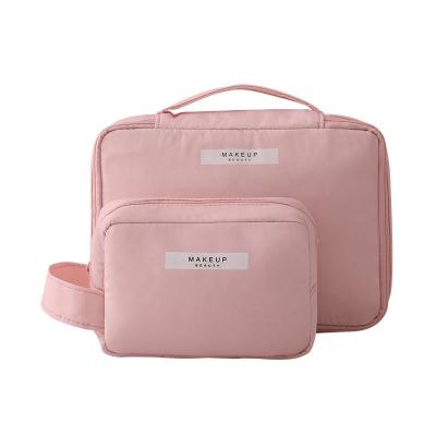 China 2020 Fashion Polyester Bag Organizer Travel Cosmetic Makeup Pouch and Case Women Toiletry Pouch Bag for sale