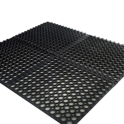 China Anti-fatigue Washable Heavy Duty Industrial Drainage Workshop Room Kitchen Hollow Interlocking Non Slip Tile Rubber Mat for sale