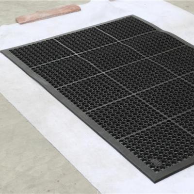 China High Quality Home Anti Fatigue Hole Foot Office Anti Fatigue Kitchen Rubber Mat for sale