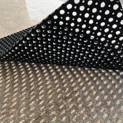 China Industrial Perforated Kitchen Cavity Room Kitchen Room Workshop Heavy Duty Anti-fatigue With Holes 100%NBR No Smell Rubber Floor Mats for sale