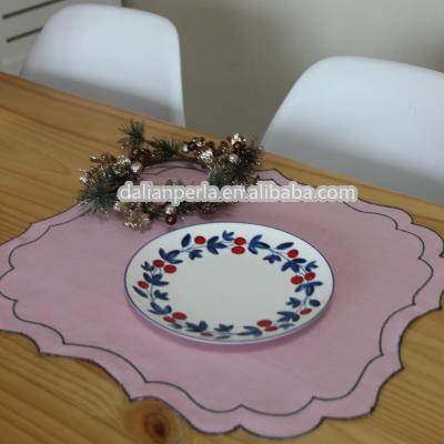 China HOT SALE China Suppliers High Quality Pink Polyester Woven Place Mat Water Resistant Emberoidey for sale