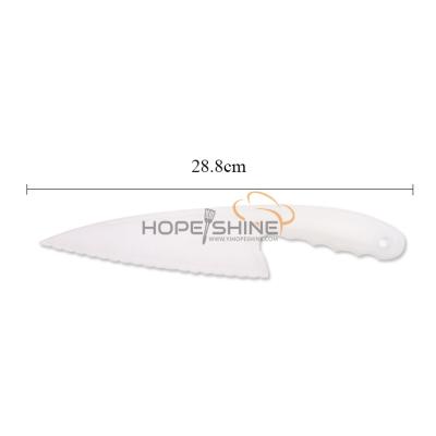 China Disposable China Suppliers Baking Tool Manual Plastic Diy PP Dessert Birthday Cake Knife for sale