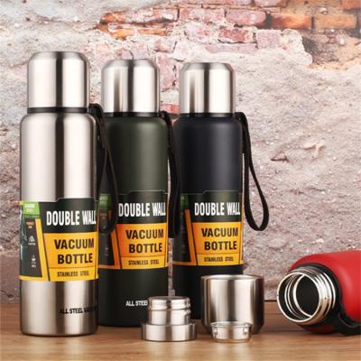 China Stainless Steel Viable Thermos Large Capacity Portable Vacuum Flask Insulated Rope Thermo Bottle With 500/700/1000/1500ml for sale