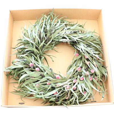 China Flower Garland Hanging Eucalyptus Door Wreath Decoration Plant Eucalyptus Centerpiece Dried Eucalyptus Garland for sale