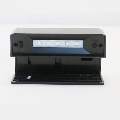 China Garden RGB Color Changing Waterproof LED Solar Fence Light Garden Outdoor Wall Light for sale