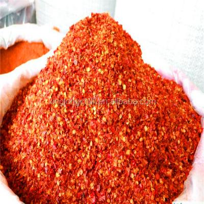 China Low Price Dried Dry Hot Red Chilli Pepper Crushed Flakes for sale