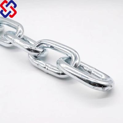 China Galvanized Standard G30 Germany Standard DIN764 Displacement Chain Welded Medium Link Chains Netting for sale