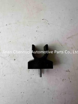 Cina 810W06201-0018 Flip frontal buckle of bumper heavy duty truck parts in vendita