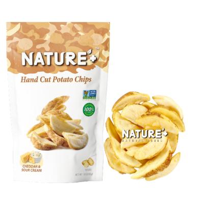 China Low Fat Best Selling Low Fat Vegan No Preservatives Potato Chips Snacks With 12 Months Shelf Life for sale