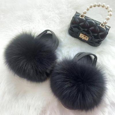 China Wholesale Women's Pure Summer Charm Color Colored Faux Fur Slides, Warm Winter Ladies Bedroom Soft Fur Slide Slippers For Women for sale