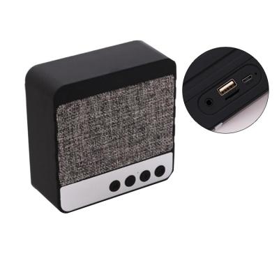 China Whosale HD Bass TF Card BT Card Wireless Cloth Audio Loudspeaker Wireless Cloth Speaker for sale