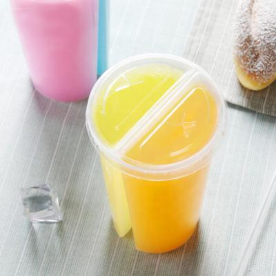 China Sustainable Beverage Twins PP Hot And Cold Cup 24oz / 700ml Split Drinking Cups With Lid for sale