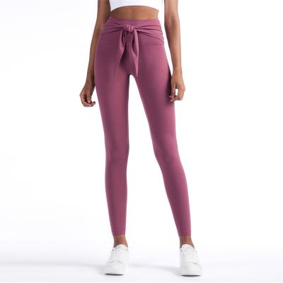 China Breathable Sexy Seamless Yoga Gaiters Pants Women for sale