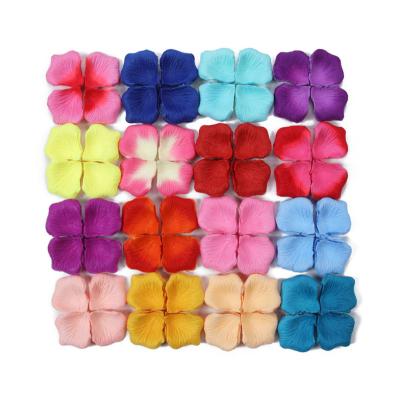 China Fashional Rose Petals Wedding Bar Celebration Hot-selling Hand Holding Decorative Props Simulation Petals for sale