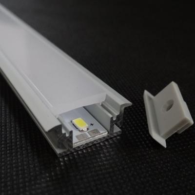 China Waterproof Led Aluminum Housing Profile For Strong Floor PC Spilled Cover / ALP033 for sale