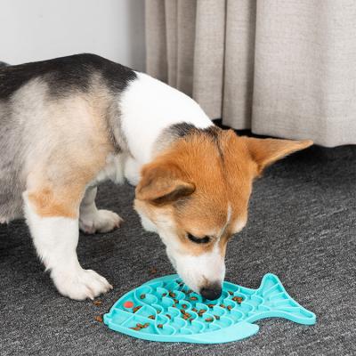 China Non-automatic Silicone Dog Lick Mat For Dogs Sucker Cat Lick Pad Supplies Slow Food Feeder Bowl Pet Dish Tray for sale