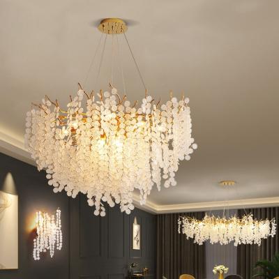 Chine Lampe suspendue en verre de cristal à l'intérieur d'un chandelier commercial moderne à vendre