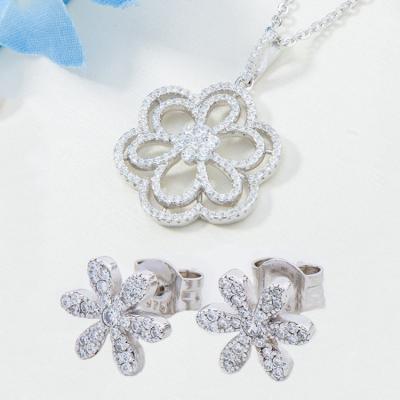 China Luxurious High Quality Flower Stud Earring Zircon White Gold Plated 18K 925 Sterling Silver Hollow Flower Jewelry Set For Wedding for sale