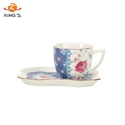 China Viable Custom Wave Saucer Design Wholesale Arabic Ceramic Coffee Cups With Embossed Delicate for sale