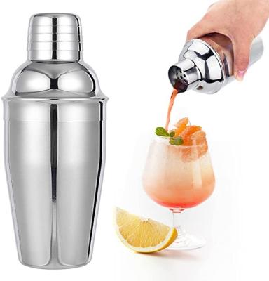 China 2022 Silver Professional Sustainble Boston Shaker 750 / 500ml Stainless Steel Barware Tools for sale