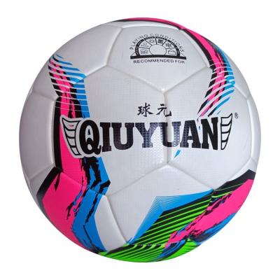 Chine Custom Made Match.training.promotion logo size 5 football soccer ball PU soccer ball premier league futbol seamless lace à vendre