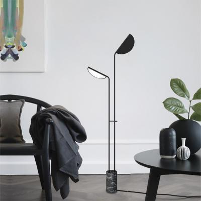 China Fashion modern iron lighting floor lamp light luxury nordic floor lamp living room style modern floor lamp for sale