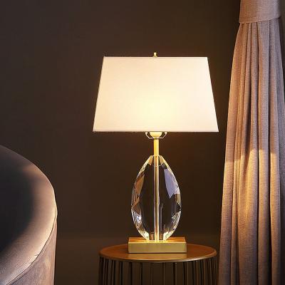 China Hotel Living Room Bedroom Table Lamps Luxury Hotel Design Table Lamp Modern Crystal Table Lamp for sale