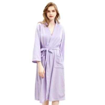 China Wholesale custom QUICK DRY suck water plush waffle red kimono women shear bathrobe for wen friends and women use for sale