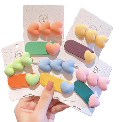 China Cute Amazon Sweet Korean Style Lovers Hair Accessories Clips For Girls Baby Cartoon Hair Pin for sale